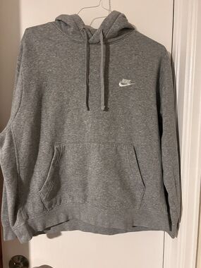 Nike Sportswear Club Fleece Men's Size Large Pullover Hoodie - Gray